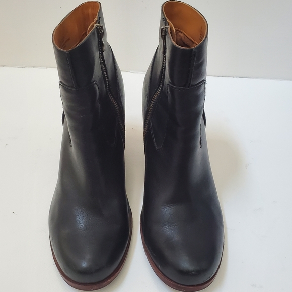 KORK-EASE BLACK ANKLE BOOTS - Picture 6 of 11